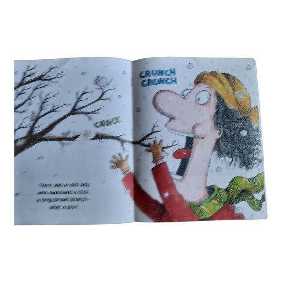 Scholastic Children's Book Set - Picture 3 of 5